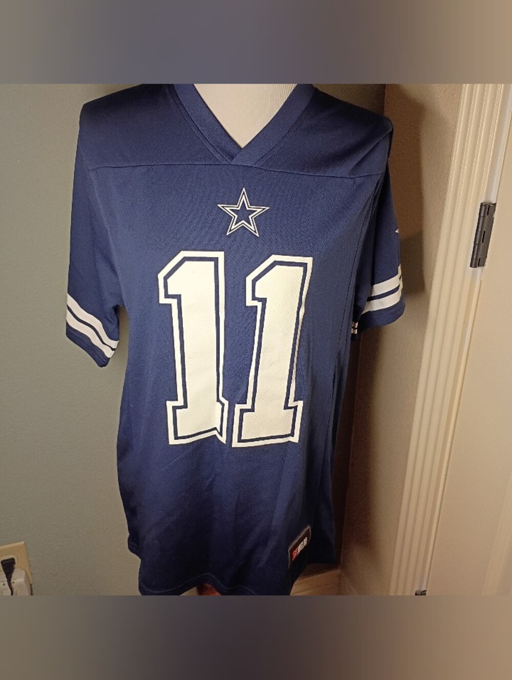 Dallas Cowboys NFL Parsons Shirt Adult Small